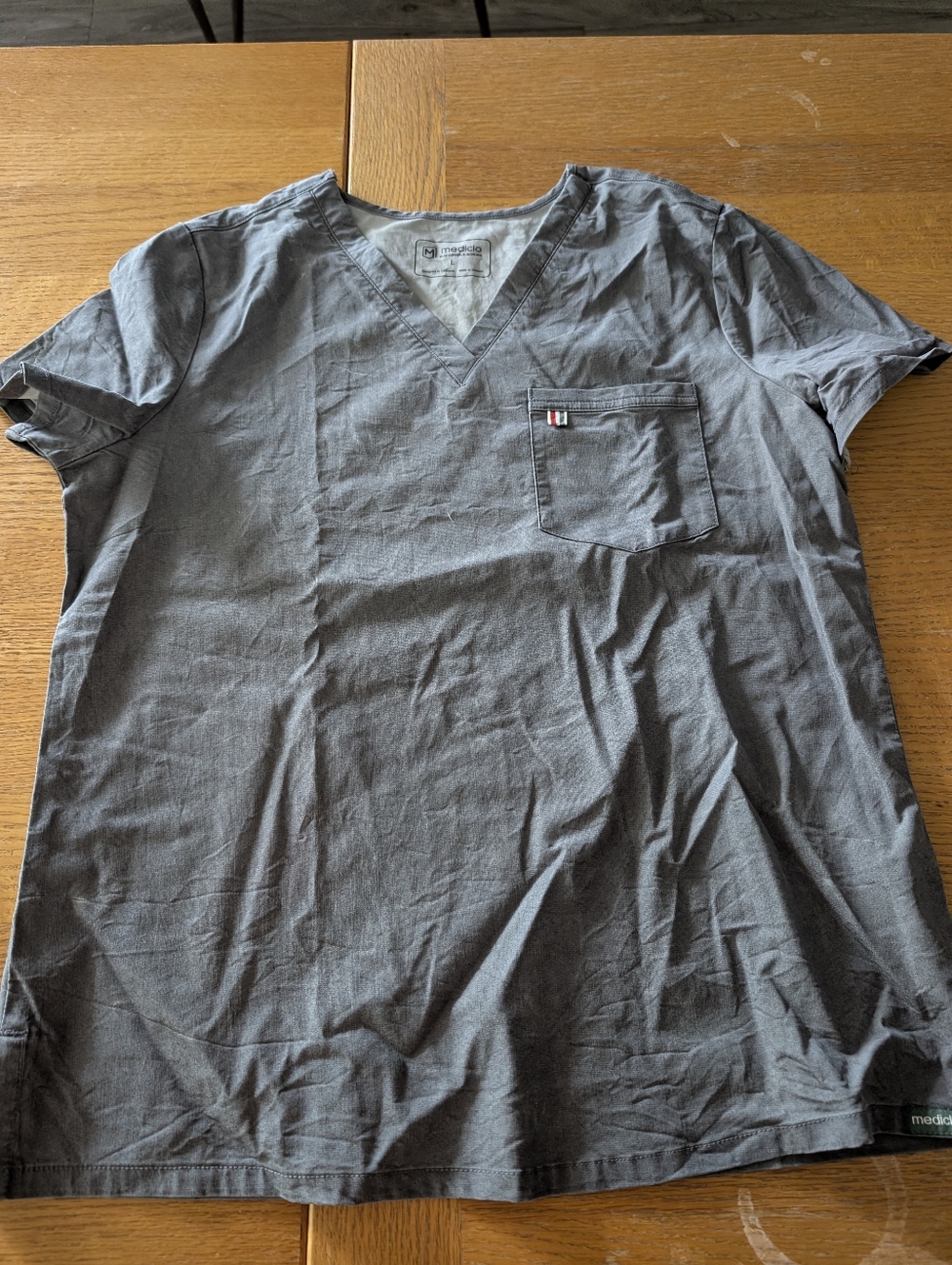 Mediclo Women Scrub Set- Light Gray